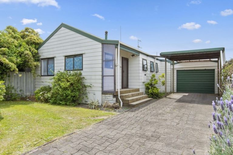 Photo of property in 4 Olivine Street, Poike, Tauranga, 3112