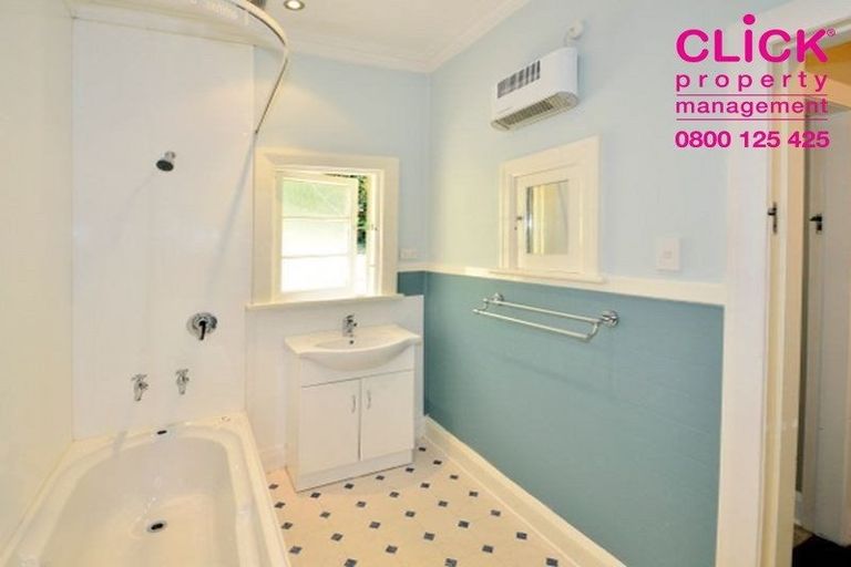 Photo of property in 15 Sunbury Street, Andersons Bay, Dunedin, 9013