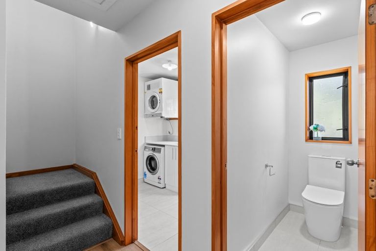 Photo of property in 71 Hamilton Avenue, Ilam, Christchurch, 8041