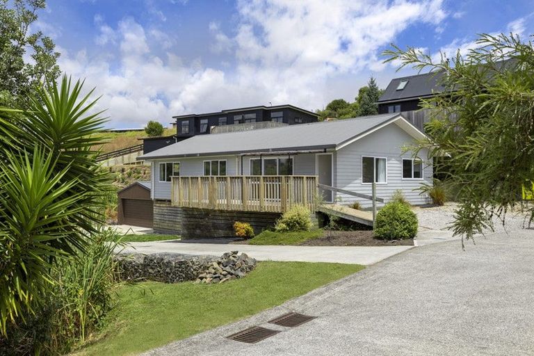 Photo of property in 22a Simon Road, Raglan, 3225