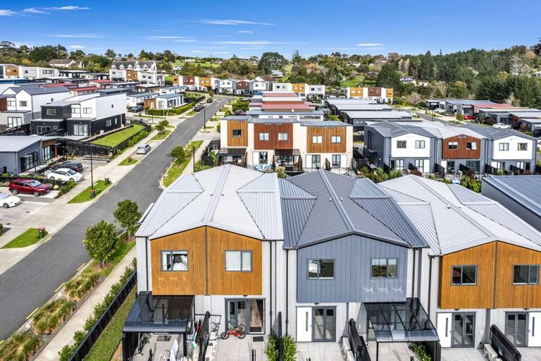 Photo of property in 30 Bugle Road, Totara Park, Auckland, 2019