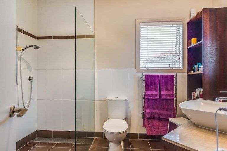 Photo of property in 202 Kohimarama Road, Kohimarama, Auckland, 1071