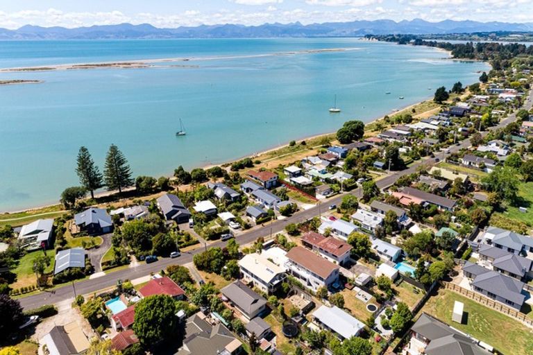 Photo of property in 22 Trewavas Street, Motueka, 7120