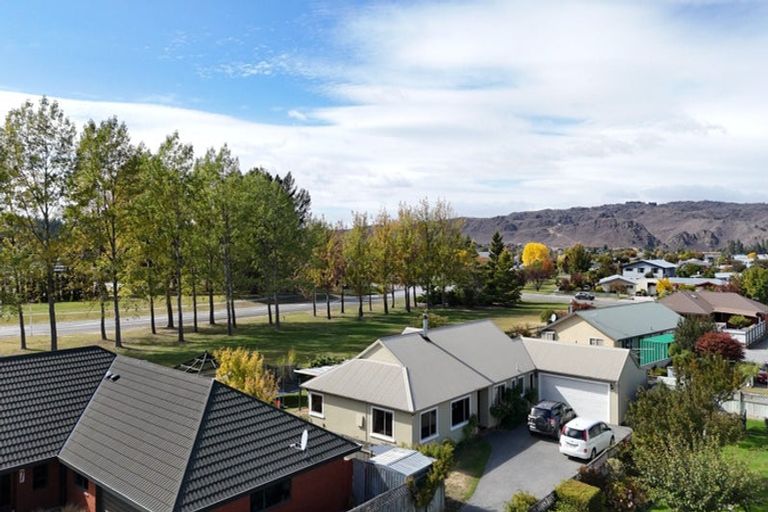 Photo of property in 6 Fir Close, Alexandra, 9320