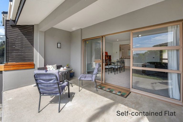 Photo of property in 10 Sea View Terrace, Cockle Bay, Auckland, 2014