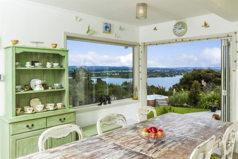 Photo of property in 81 Attwood Road, Paremoremo, Auckland, 0632