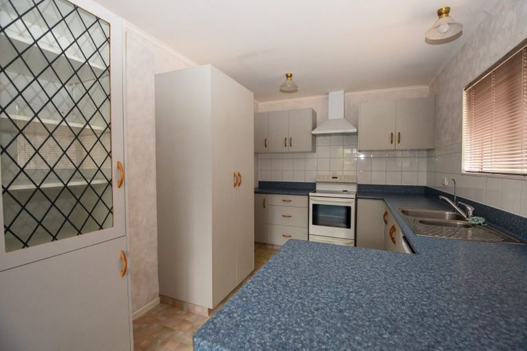 Photo of property in 6 Hogg Crescent, Masterton, 5810