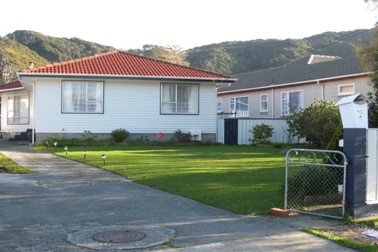 Photo of property in 13a Hay Street, Wainuiomata, Lower Hutt, 5014