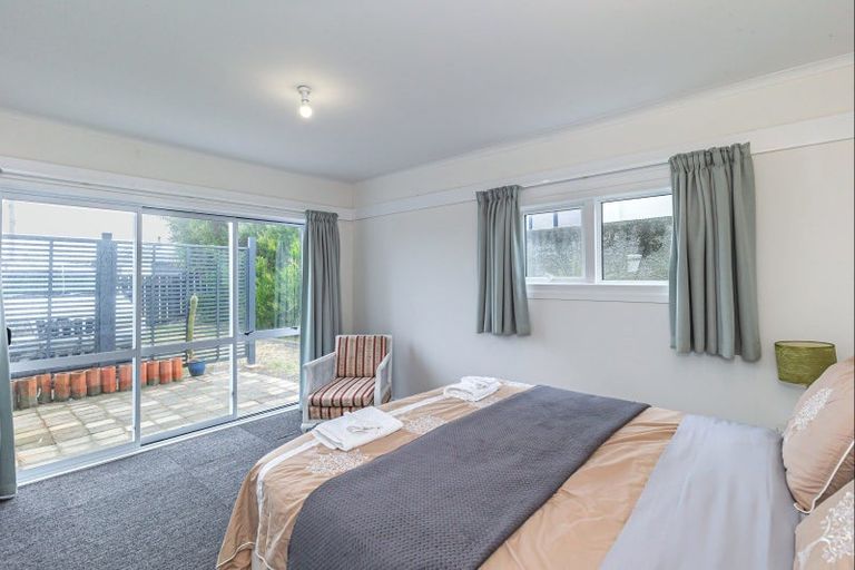 Photo of property in 4 Hunia Terrace, Himatangi Beach, Foxton, 4891