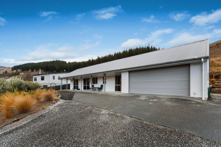 Photo of property in 8 Attfield Close, Clyde, 9330