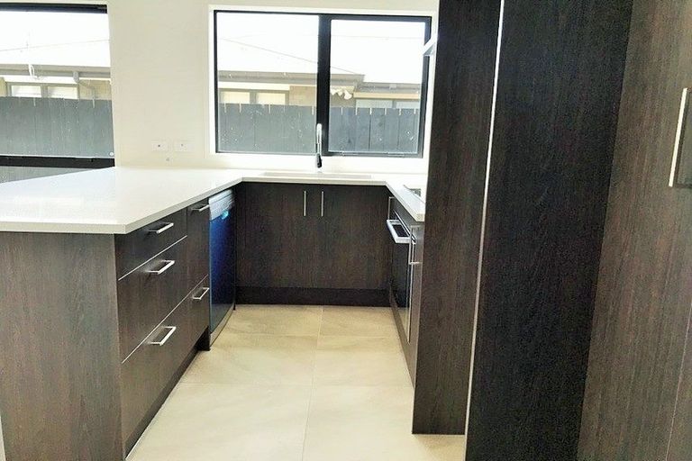 Photo of property in 61 Clarks Beach Road, Clarks Beach, 2122