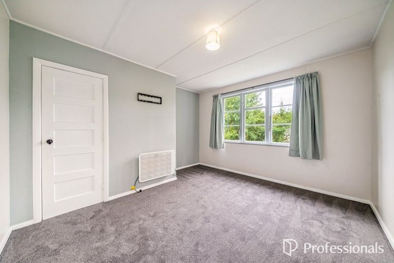 Photo of property in 45 Molesworth Street, Taita, Lower Hutt, 5011