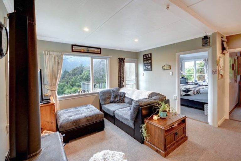 Photo of property in 4 Solar Terrace, Broad Bay, Dunedin, 9014