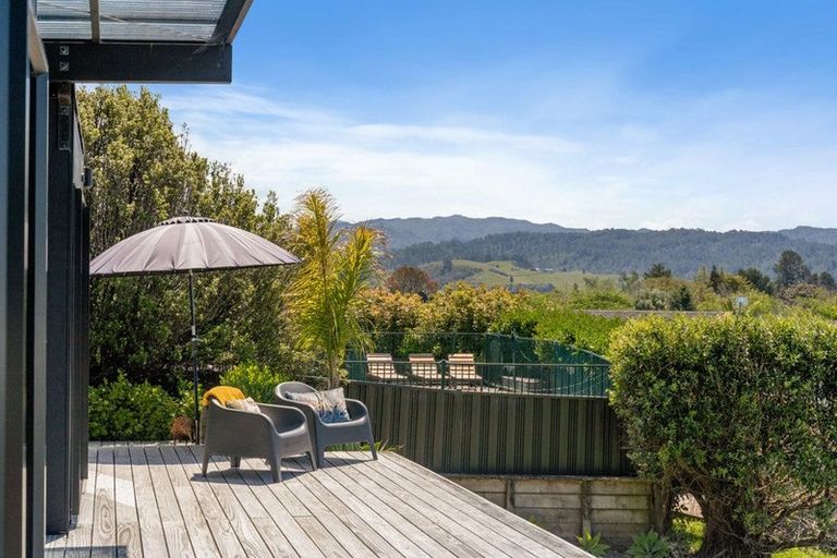 Photo of property in 8b Matataki Rise, Pauanui, Hikuai, 3579