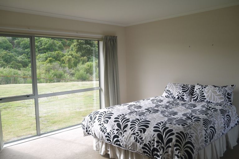 Photo of property in 41 Pukeko Way, Kinloch, Taupo, 3377