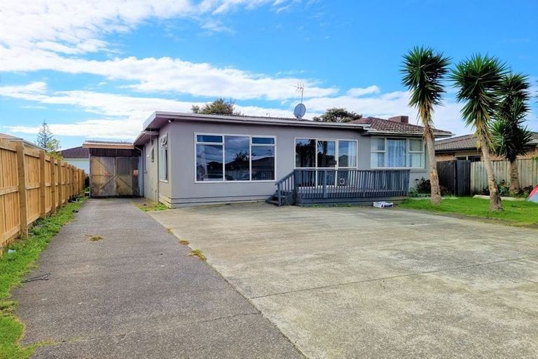 Photo of property in 8 Jury Place, Favona, Auckland, 2024