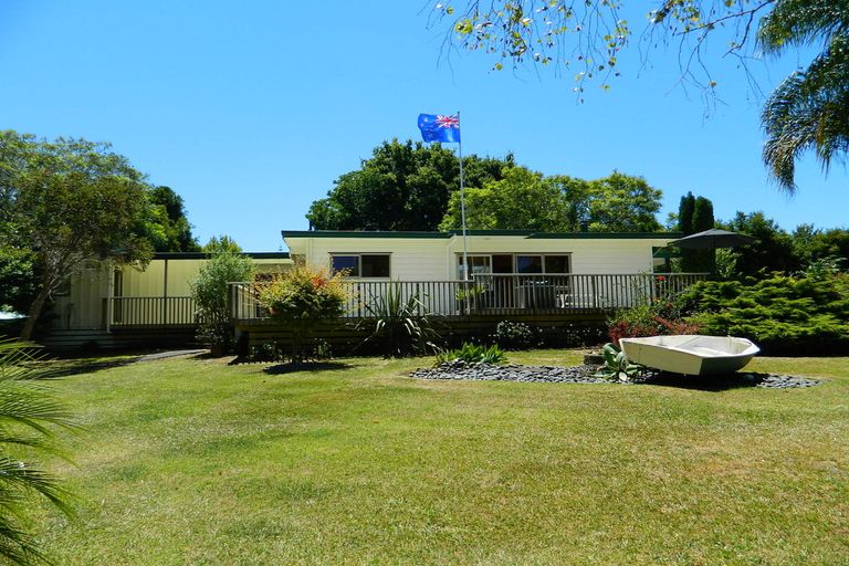 Photo of property in 10 Mission Road, Kerikeri, 0230