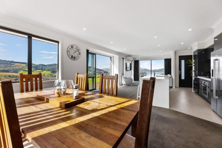 Photo of property in 18 Kens Lane, Sawyers Bay, Port Chalmers, 9023