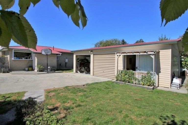 Photo of property in 10 Vampire Road, Waldronville, Dunedin, 9018