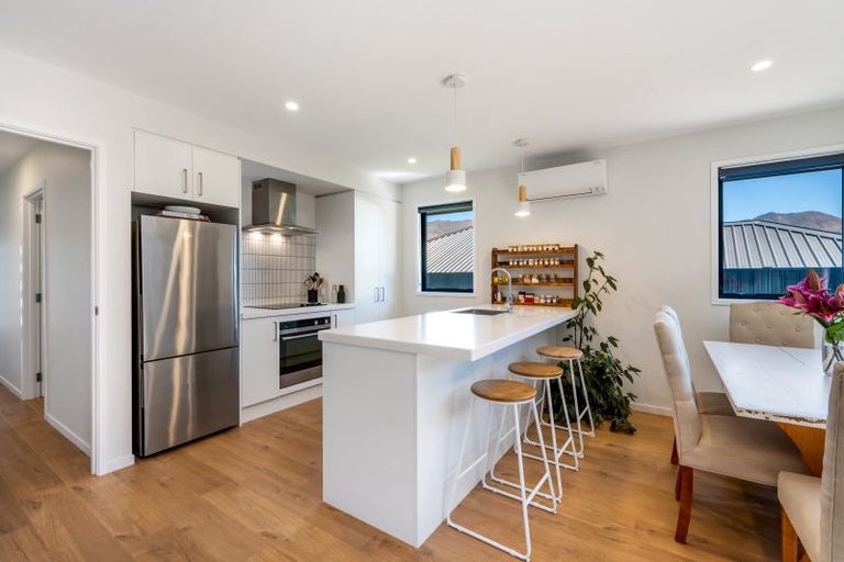 Photo of property in 6 Tuohy Lane, Wanaka, 9305