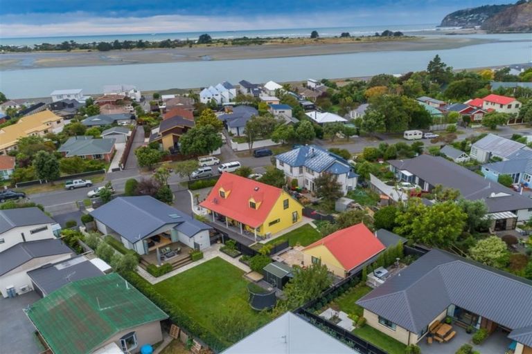 Photo of property in 23 Celia Street, Redcliffs, Christchurch, 8081