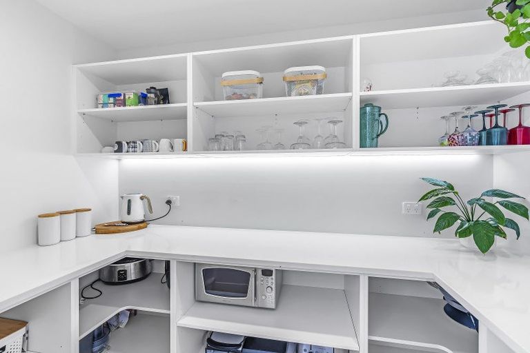 Photo of property in 55 Elizabeth Street, Waikanae, 5036