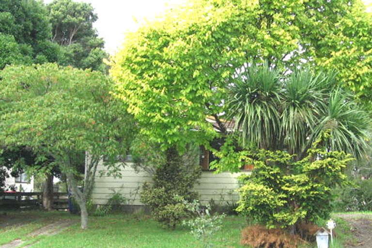 Photo of property in 9 Luanda Drive, Ranui, Auckland, 0612