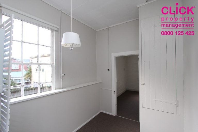 Photo of property in 74a Manor Place, Dunedin Central, Dunedin, 9016