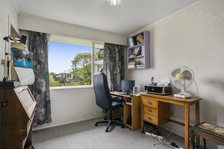 Photo of property in 36 Michael Road, Paraparaumu Beach, Paraparaumu, 5032