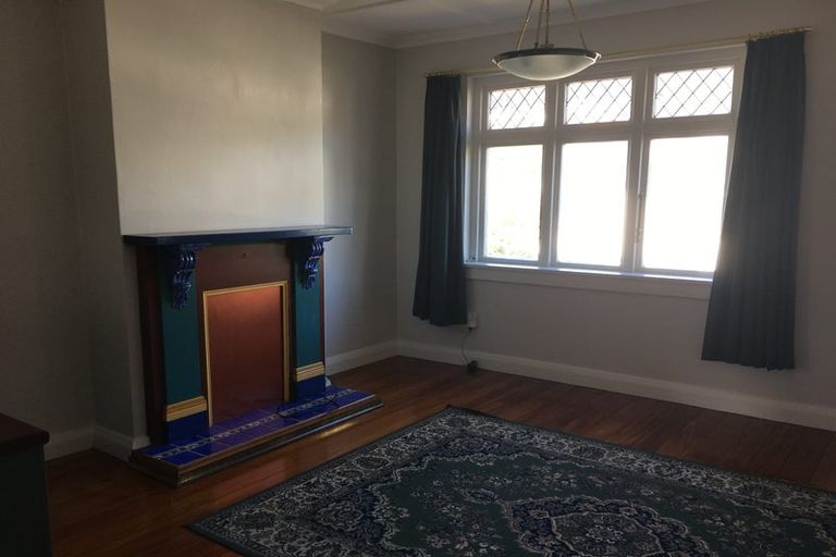 Photo of property in 58 Brougham Street, Mount Victoria, Wellington, 6011