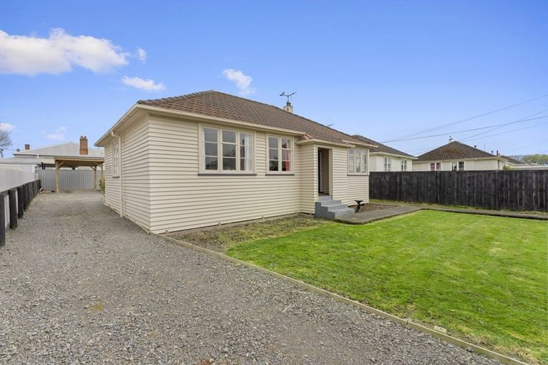 Photo of property in 26 Bell Street, Marton, 4710