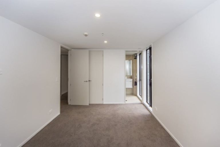 Photo of property in 4/20 Esplanade, Sumner, Christchurch, 8081