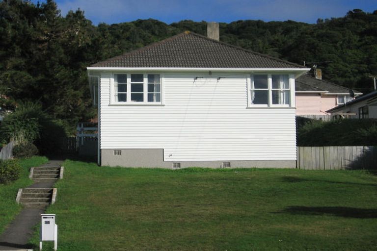 Photo of property in 35 Kotuku Street, Elsdon, Porirua, 5022