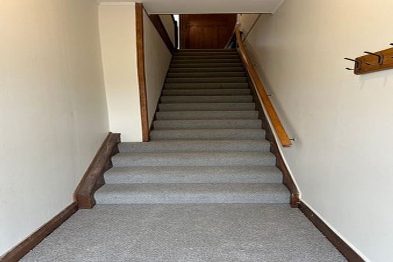 Photo of property in 44 Pirie Street, Mount Victoria, Wellington, 6011