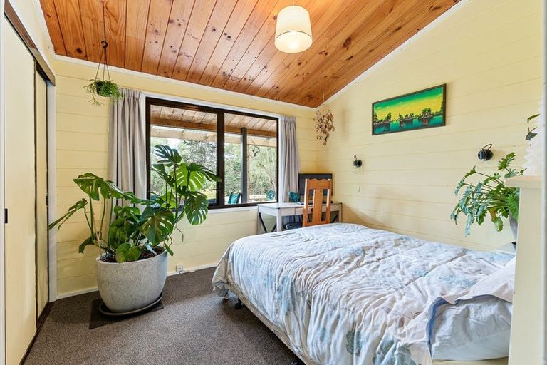 Photo of property in 390 Scotts Road, Linton, Palmerston North, 4472