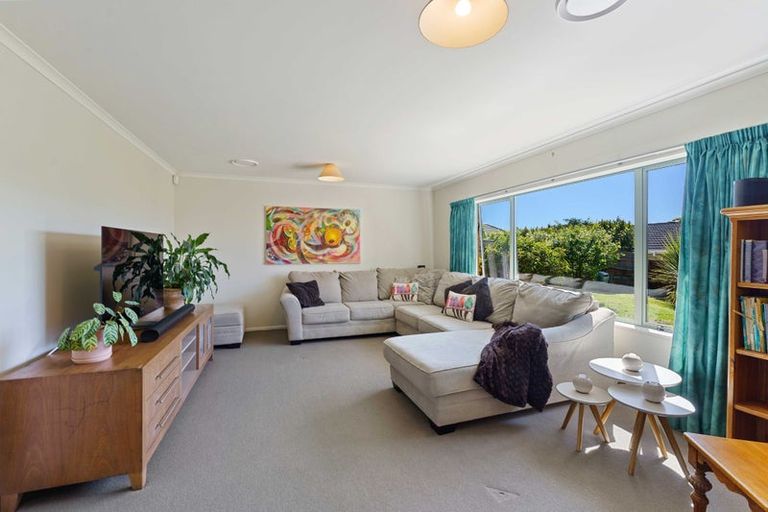 Photo of property in 57 Regent Drive, Paraparaumu Beach, Paraparaumu, 5032