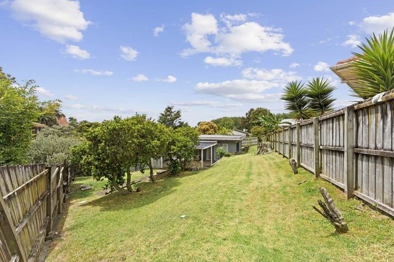 Photo of property in 7 Phoenix Place, Papatoetoe, Auckland, 2025
