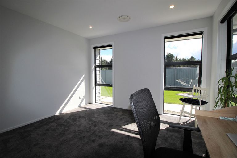 Photo of property in 22 Brooke Place, Alexandra, 9320