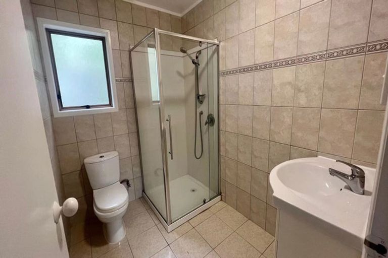 Photo of property in 3/8 Hart Road, Hauraki, Auckland, 0622