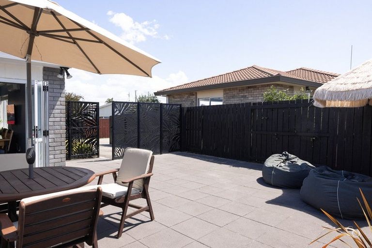 Photo of property in 27 Balmacewen Place, Mount Maunganui, 3116
