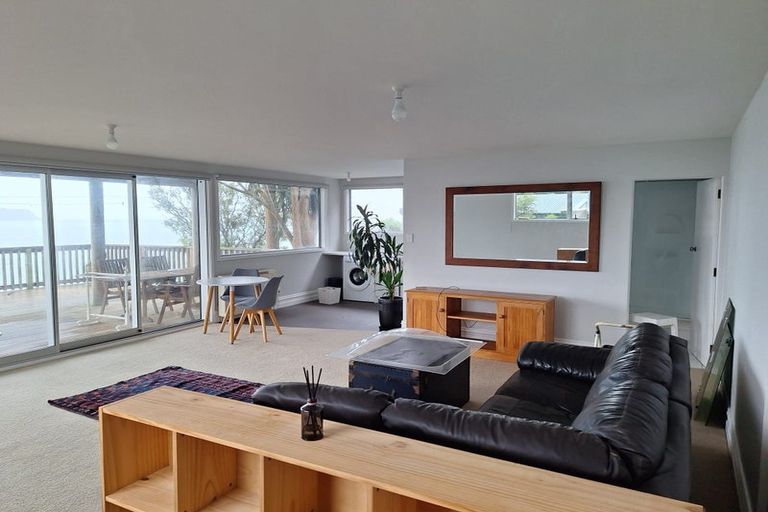 Photo of property in 5 Ogilvy Terrace, Plimmerton, Porirua, 5026