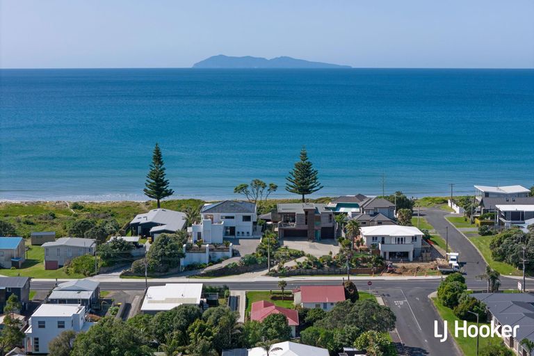 Photo of property in 34a Seaforth Road, Waihi Beach, 3611