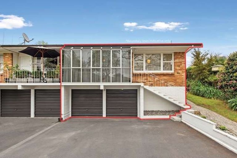 Photo of property in 2/3 Puutikitiki Street, Hamilton East, Hamilton, 3216