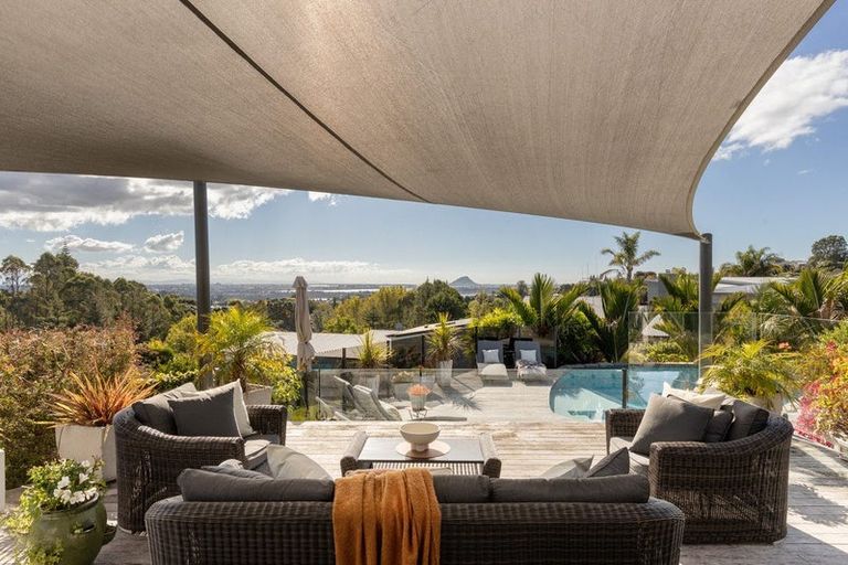 Photo of property in 29 Holcombrooke Lane, Welcome Bay, Tauranga, 3175