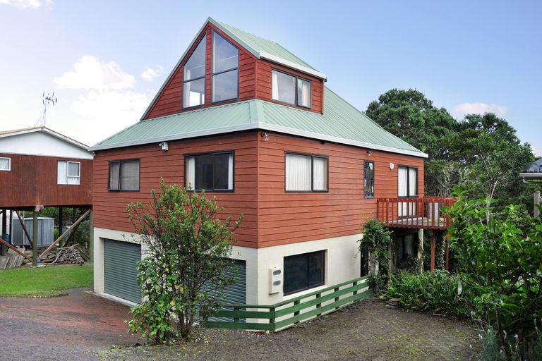 Photo of property in 14 Kendale Drive, Leigh, 0985