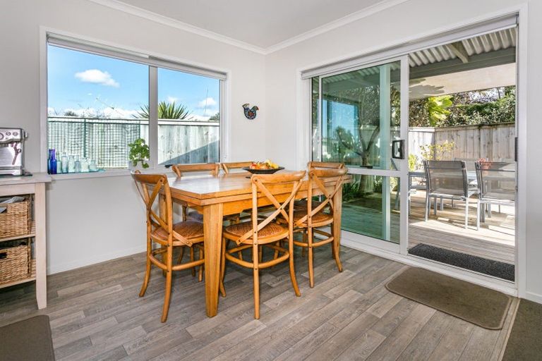 Photo of property in 203b The Square, Whangamata, 3620