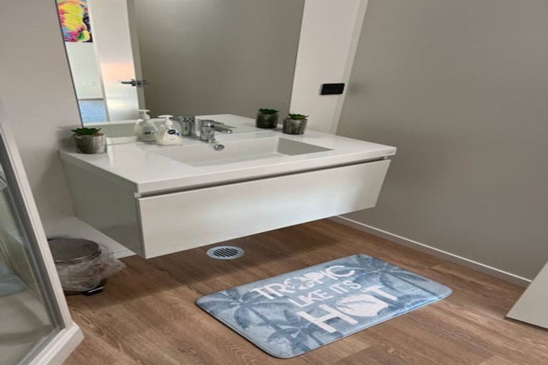 Photo of property in 17 Shearer Avenue, Papanui, Christchurch, 8052