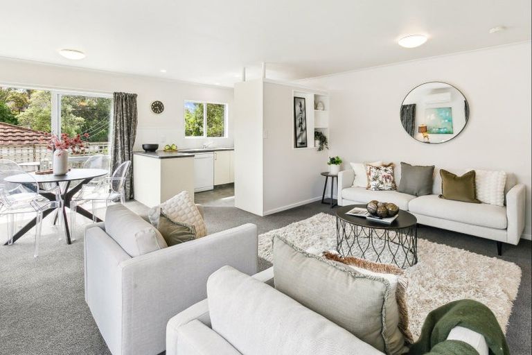 Photo of property in 26a Duncan Street, Tawa, Wellington, 5028