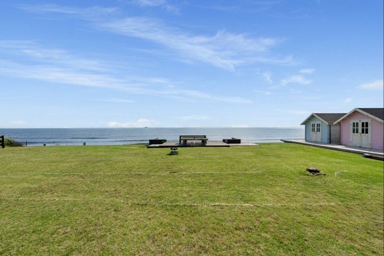 Photo of property in 721 Pukehina Parade, Pukehina, 3189