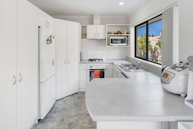 Photo of property in 61 Tawavale Street, Pukehangi, Rotorua, 3015